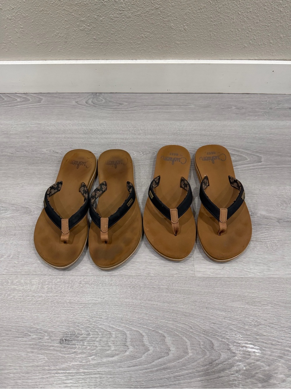 Women’s Reef Cushion sandals / Flip flops